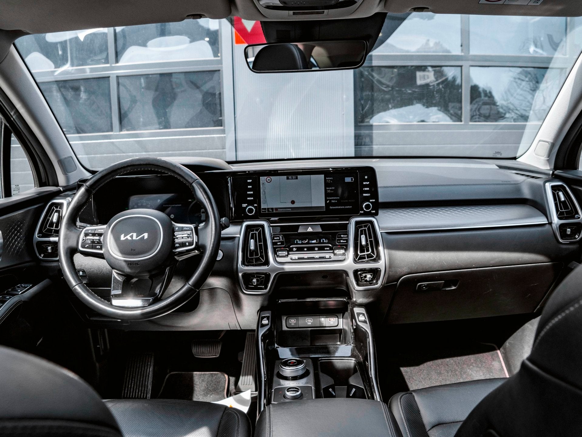 Kia Sorento 1.6 T-GDI PHEV 4WD 7P | TREKHAAK | PANO | NL AUT, Auto's, Dealer onderhouden, Gebruikt, 4 cilinders, 7 stoelen