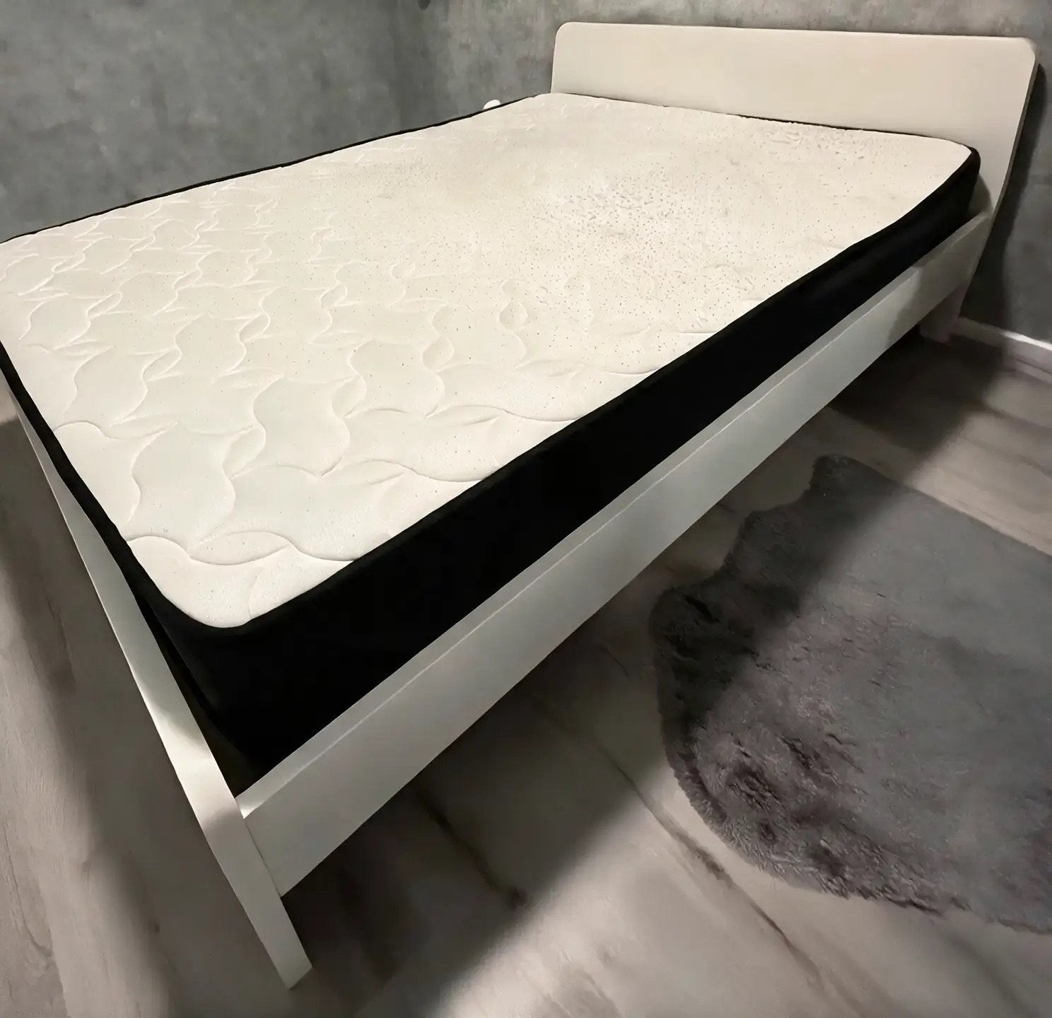 Tweepersoonsbed met matras - Zo goed als nieuw