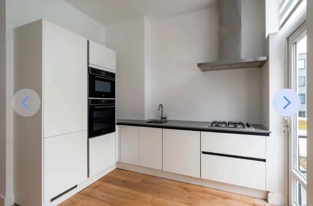 Keuken zelf demonteren 1-11 oktober, Huis en Inrichting, Ophalen, Gebruikt, Wit, Hoekkeuken