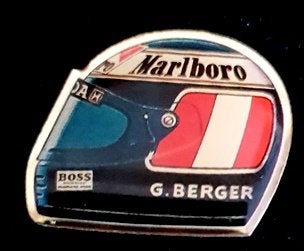 G. Berger Marlboro pin  helm pin- epoxy, Verzenden, Nieuw, Sport, Speldje of Pin