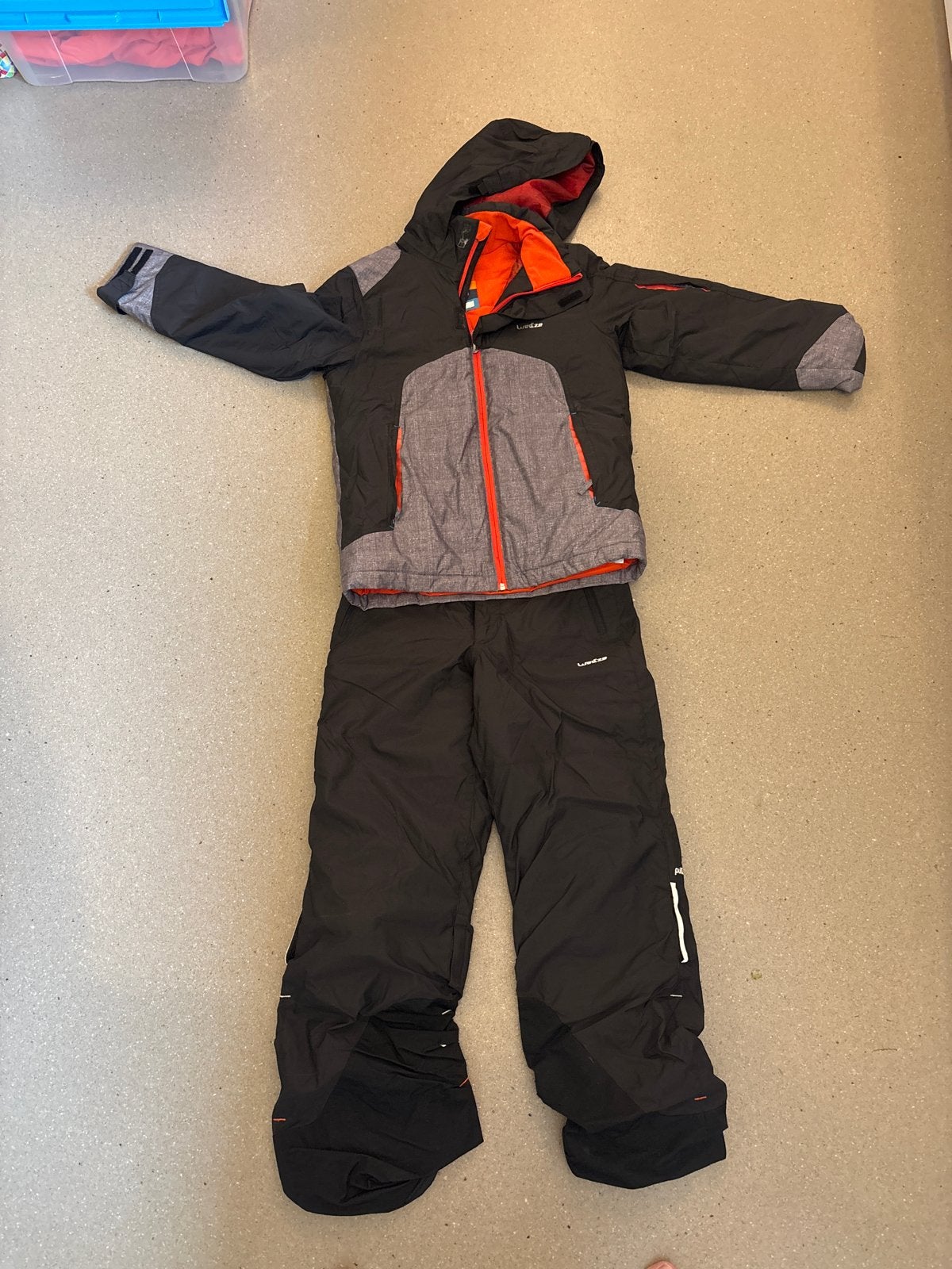 Decathlon ski-jas en skibroek voor kinderen, 150/72, Ophalen of Verzenden, Gebruikt, Jongen of Meisje