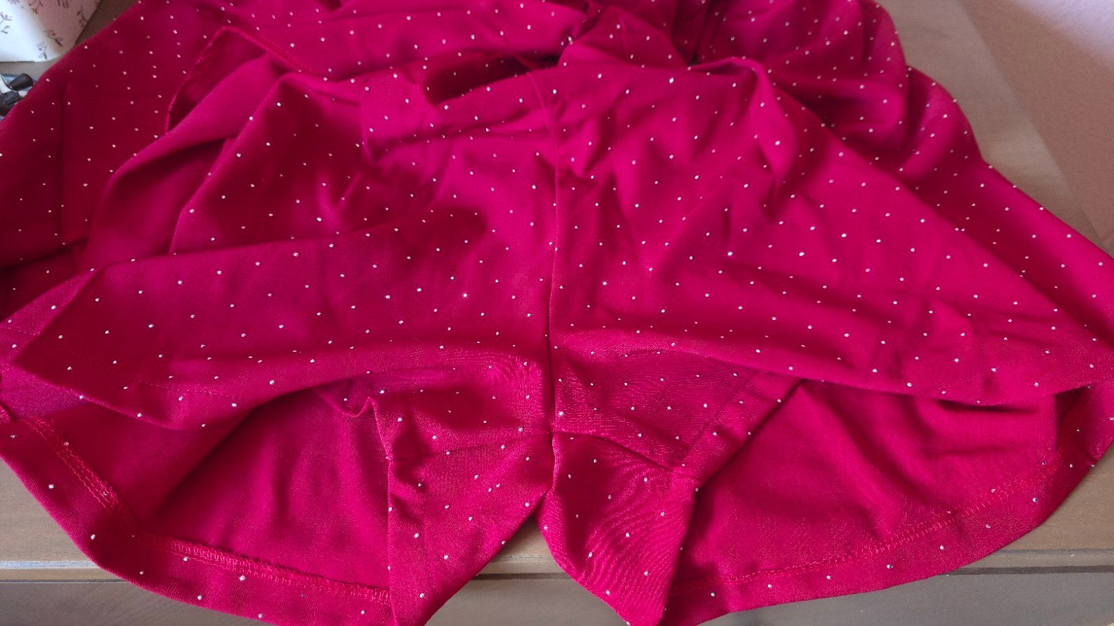 Strassteentjes Jumpsuit met Lange Mouw en Broekje, Kleding | Dames, Jumpsuits, Maat 38/40 (M), Nieuw, Ophalen of Verzenden, Rood