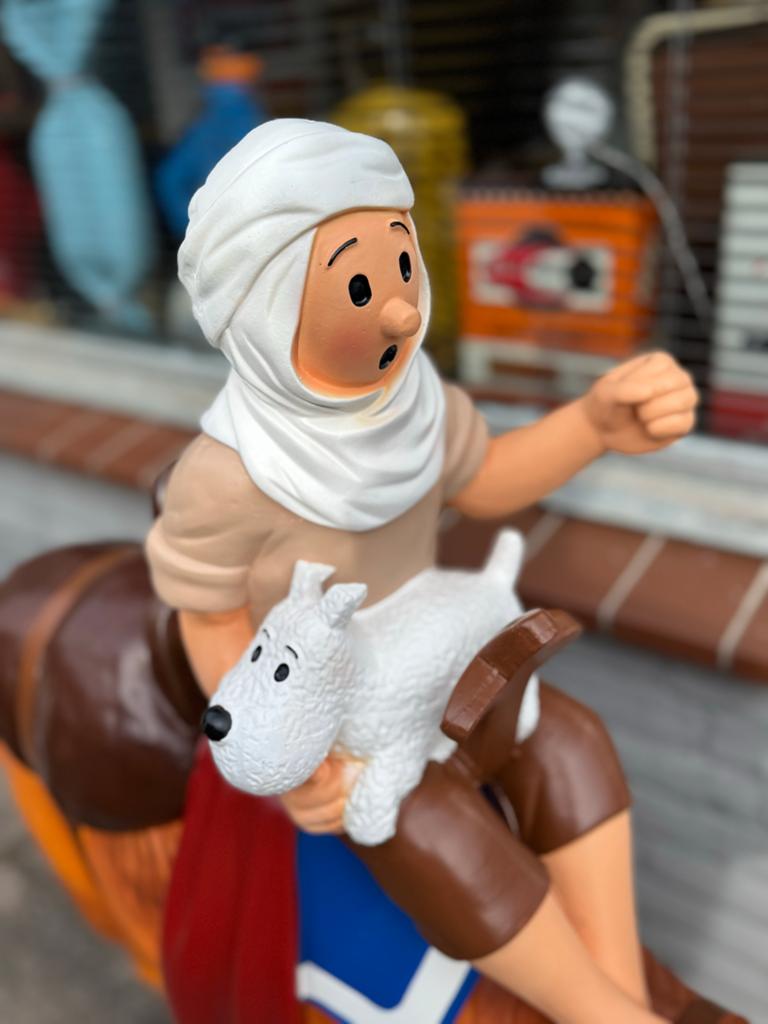 Kuifje op kameel met Bobbie - Groot beeld, Ophalen, Beeldje of Figuurtje, ., Zo goed als nieuw