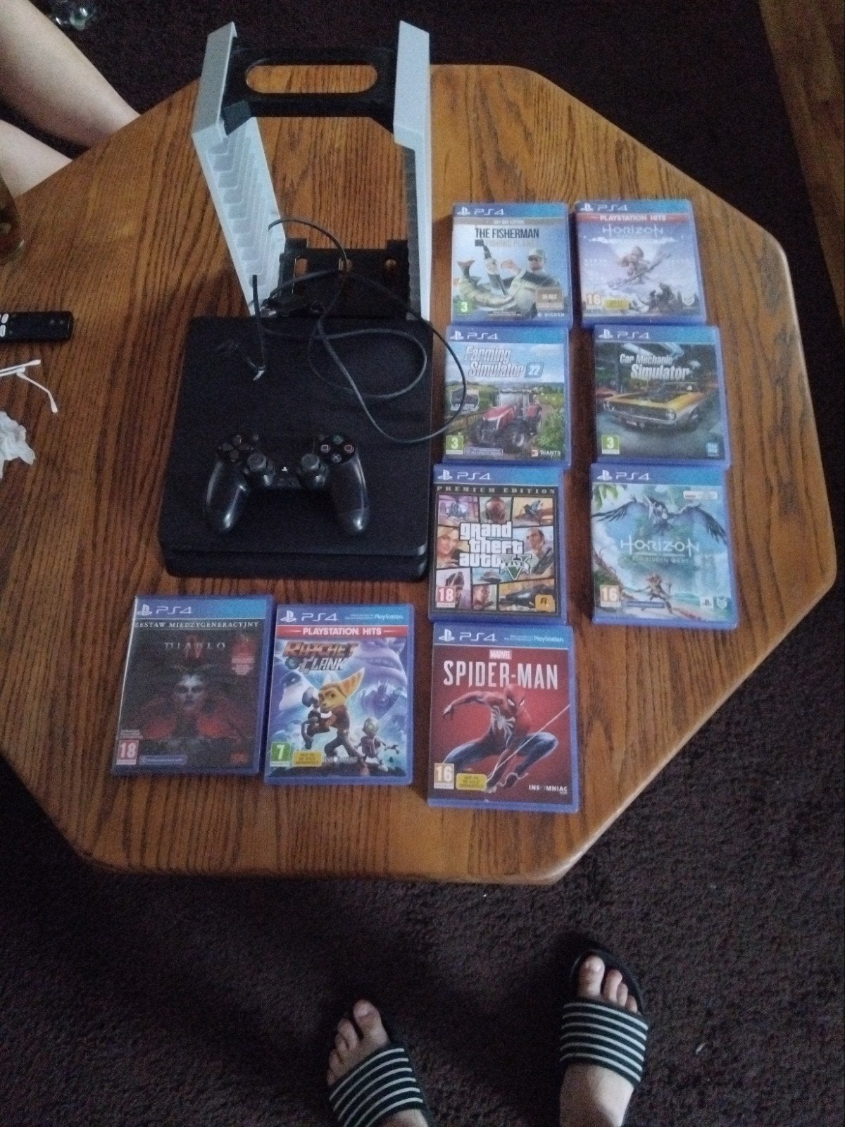 PS4 Slim 500GB met één controller en 9 games eigen ophaalser, Ophalen of Verzenden
