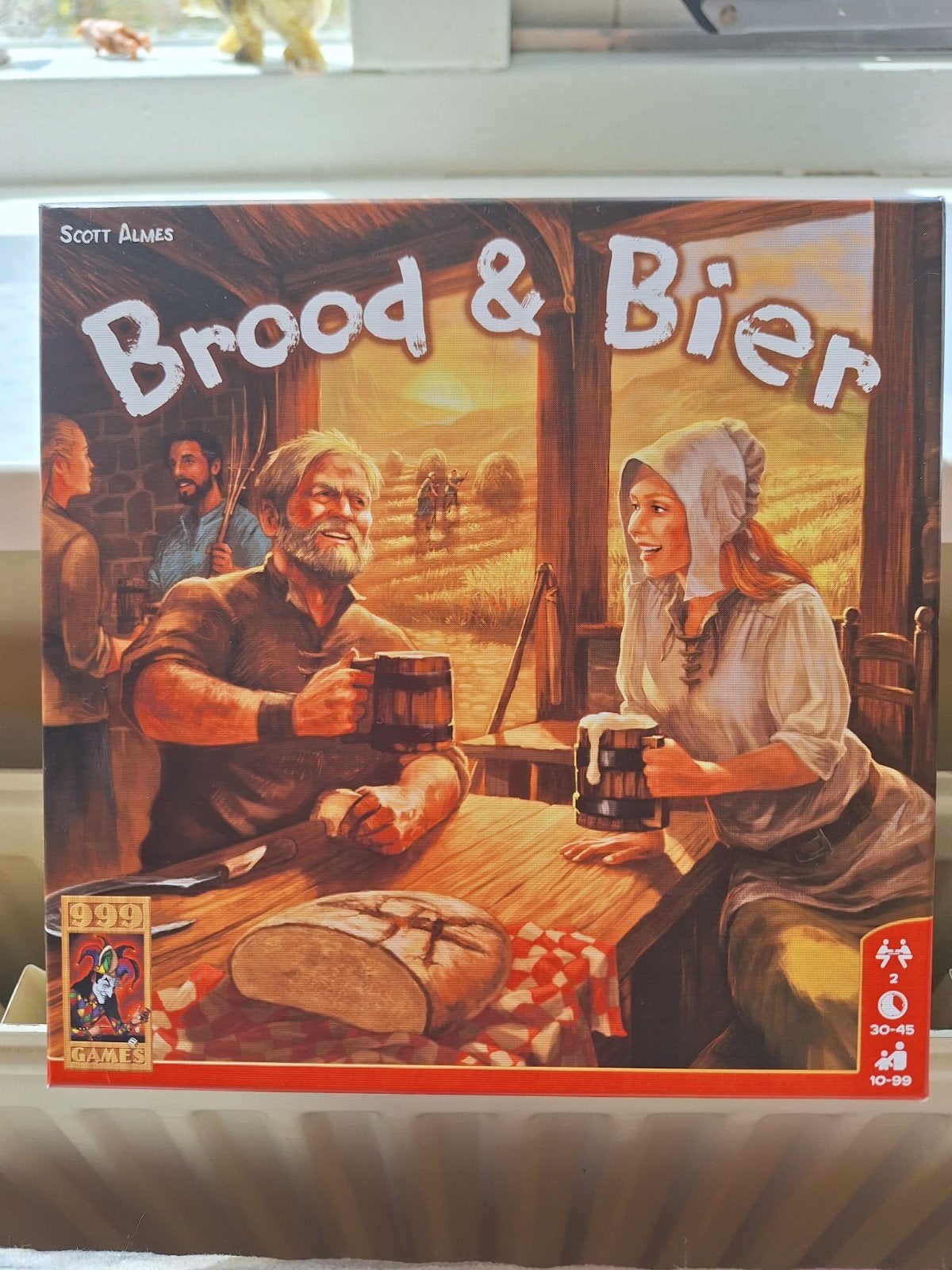 Brood & Bier Bordspel, Drie of vier spelers, Ophalen of Verzenden, Zo goed als nieuw, 999 Games