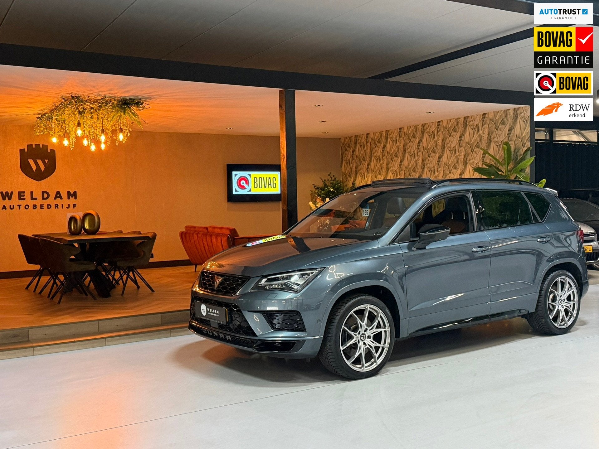 Cupra Ateca 2.0 TSI 4DRIVE|Pano|Leder/Alcantara|ACC|Lane|Bea, Auto's, Automaat, Dealer onderhouden, Gebruikt, 4 cilinders