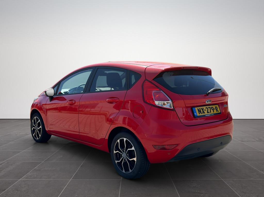 Ford Fiesta 1.25 Titanium Airco|Parkeersensoren|NAP auto, Auto's, Ford, Voorwielaandrijving, Euro 5, 1242 cc, 82 pk