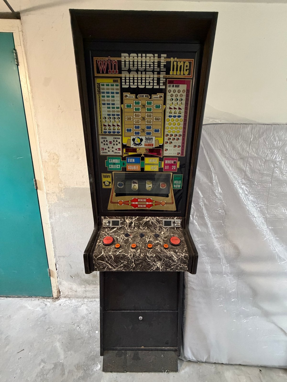 Vintage fruitautomaat - Win Double Line, Overige munten, Ophalen, Gebruikt