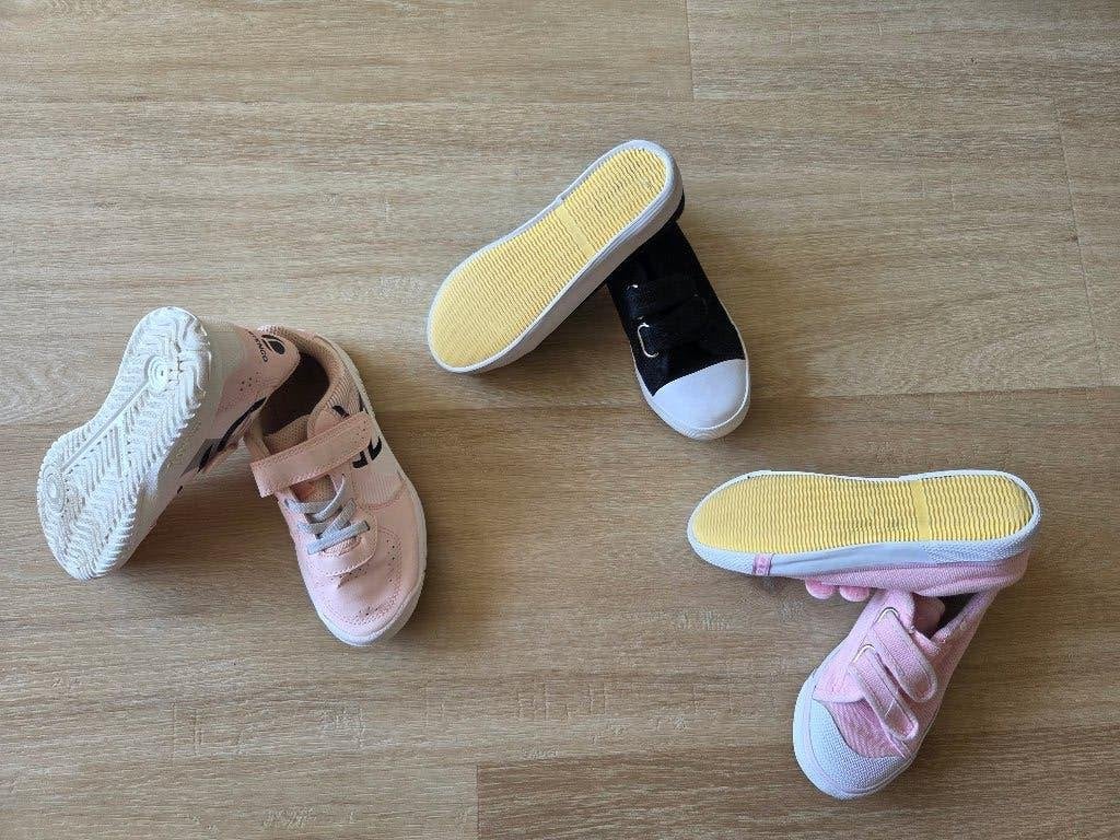 Gymschoenen maat 30 en 28, Kinderen en Baby's, Kinderkleding | Schoenen en Sokken, Ophalen, Rucanor, Zo goed als nieuw, Jongen of Meisje