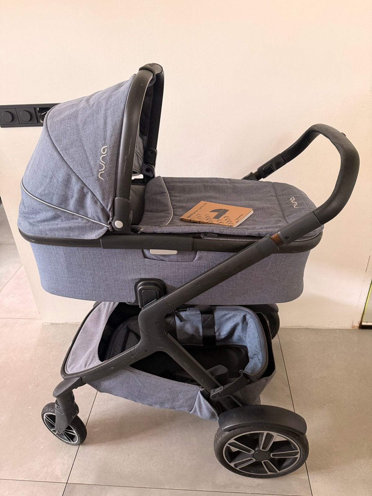 Nuna Demi Grow Kinderwagen met reiswieg en accessoires, Gebruikt, Duowagen, Combiwagen, Ophalen