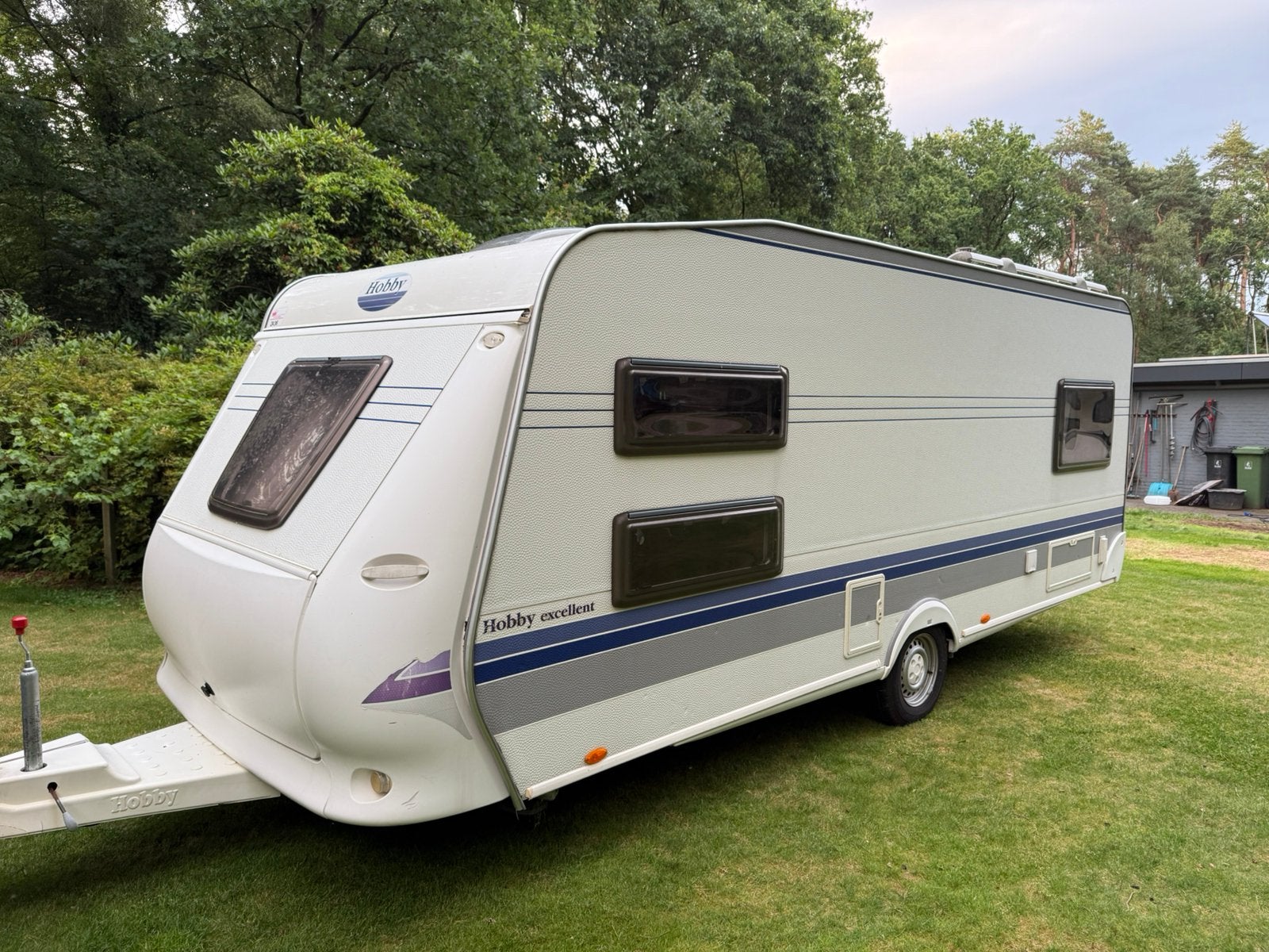 Hobby 540kmfe Unieke indeling, Dakairco,Fietsendrager, Rondzit, Hobby, 6 tot 7 meter, 1250 - 1500 kg