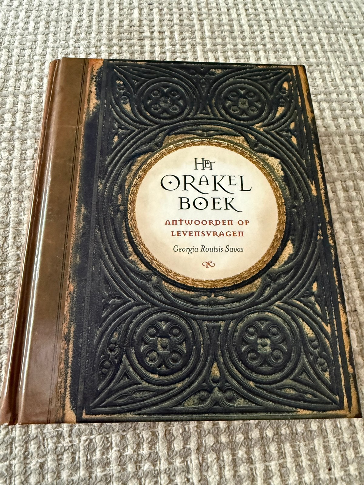 Het Orakelboek, Ophalen of Verzenden, Zo goed als nieuw, Spiritualiteit algemeen, Overige typen