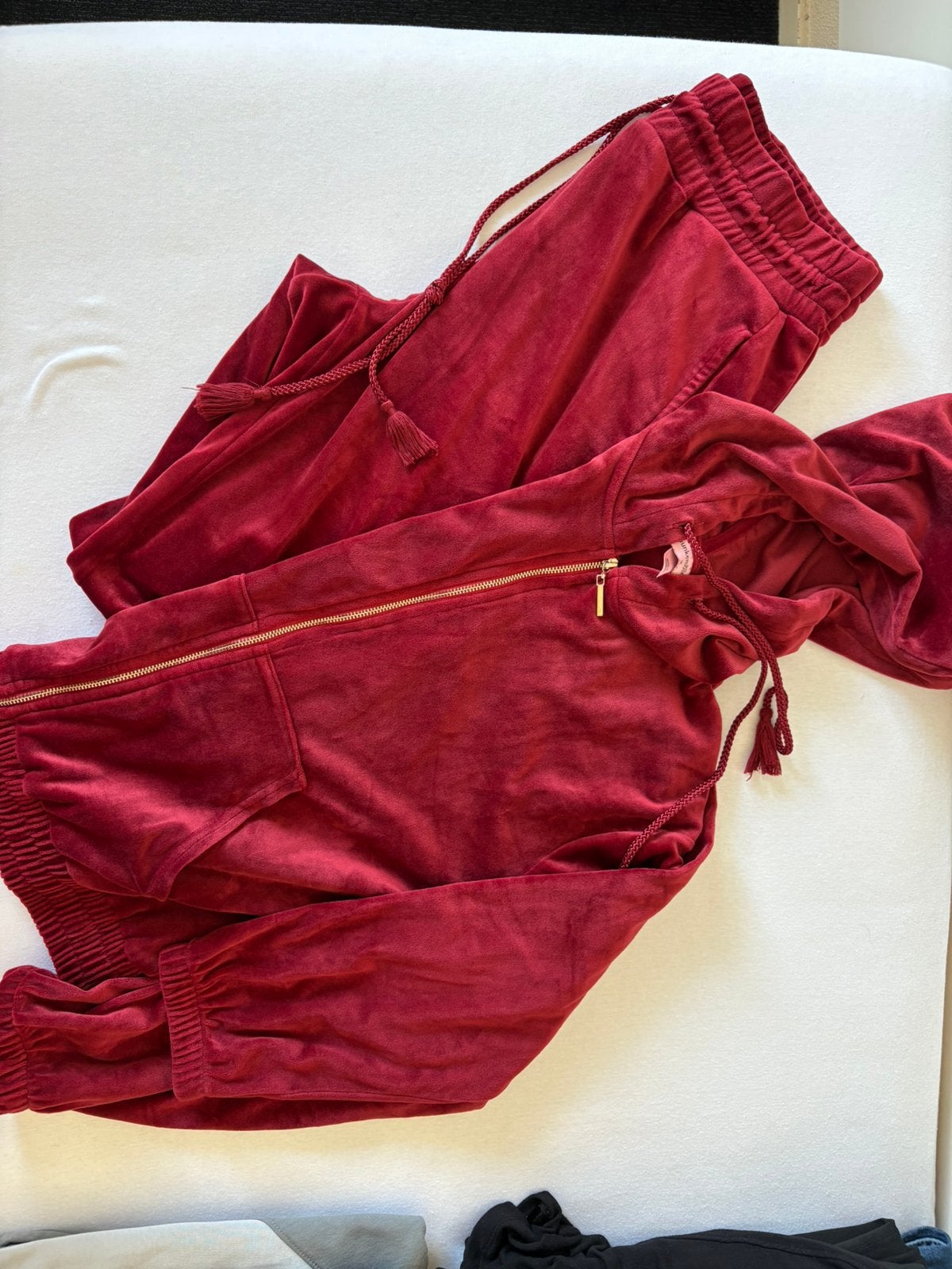 Hunkemoller huispak / lounge set maat M, Ophalen of Verzenden, Zo goed als nieuw, Maat 38/40 (M), Rood