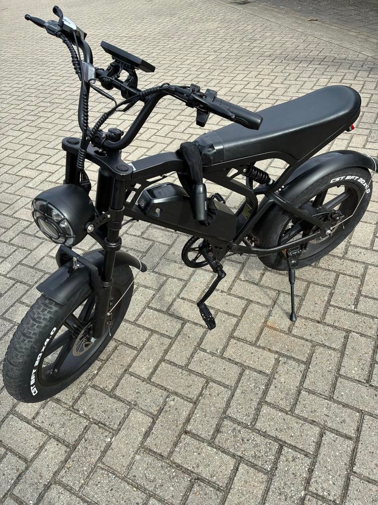 Fatbike E-bike V20- Zwart, 1437 km, Zo goed als nieuw, Zo goed als nieuw, 51 tot 55 cm, 50 km per accu of meer, Ophalen