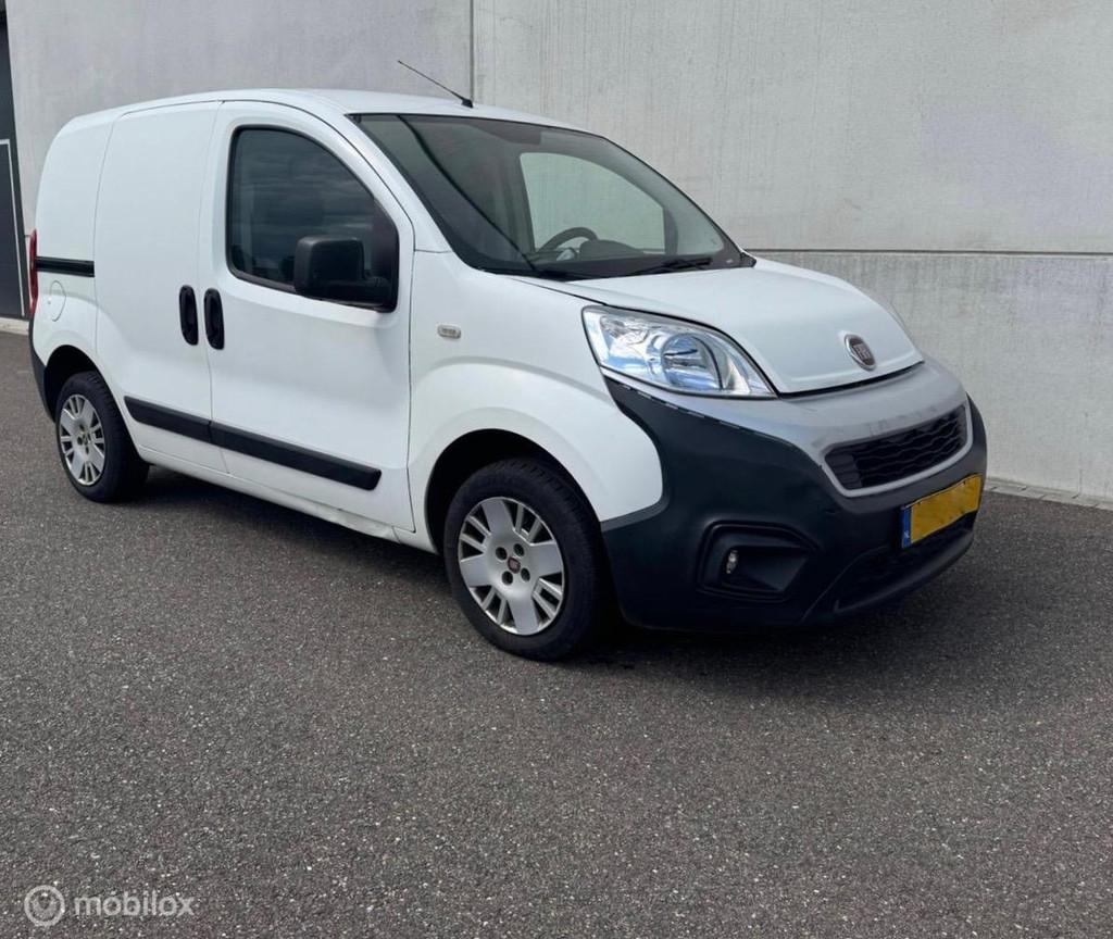 Fiat Fiorino 1.3 MJ AIRCO CRUISECONTROL EURO 6, Auto's, Cruise Control, Stof, Gebruikt, Euro 6