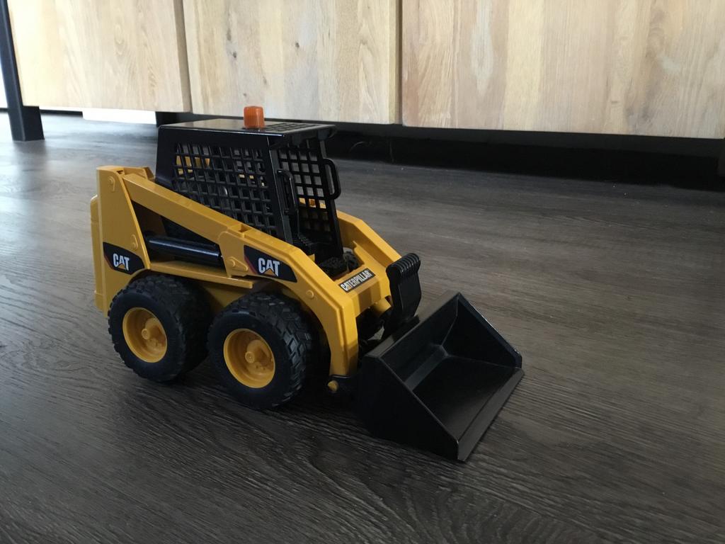 Bruder Caterpillar Bobcat, Ophalen of Verzenden, Nieuw