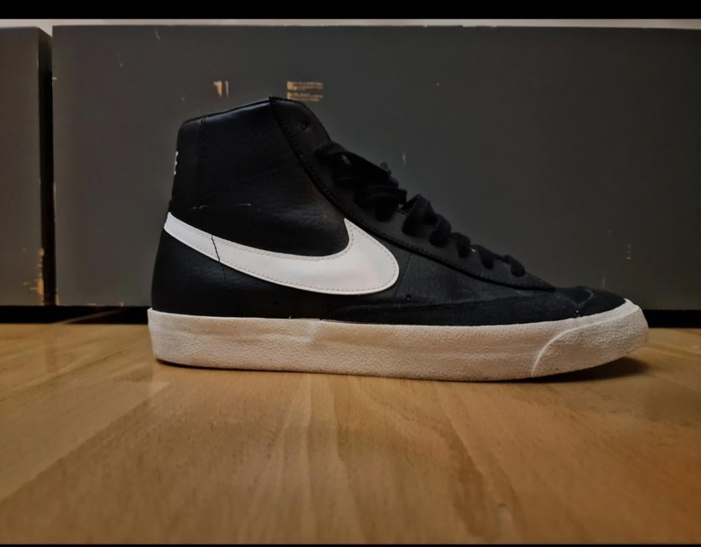 Nike Blazer Mid '77 Vintage - maat 45, Kleding | Heren, Schoenen, Ophalen of Verzenden, Gedragen, Zwart