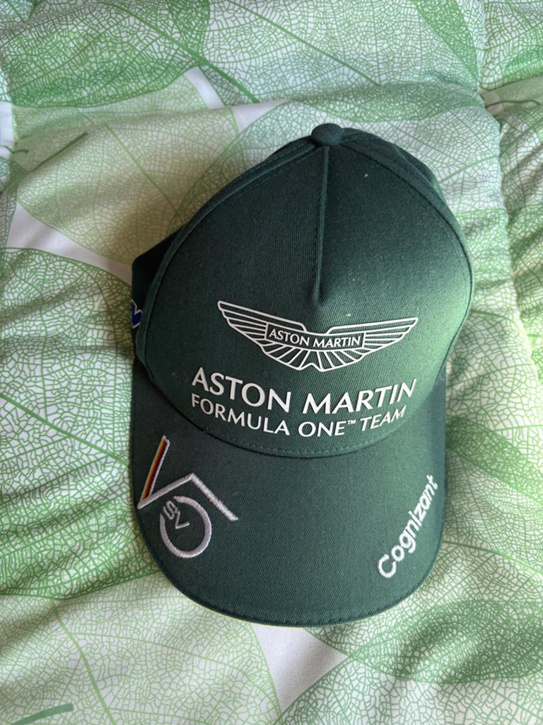 Formula 1 aston martin pet sebastian Vettel, Ophalen of Verzenden, Zo goed als nieuw