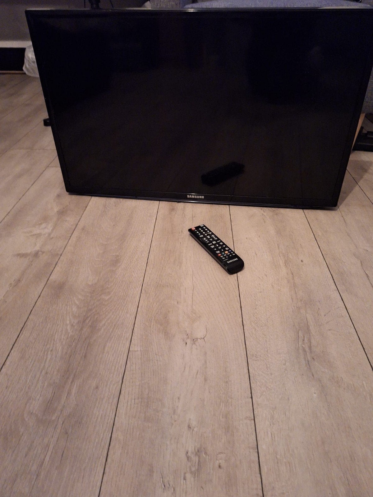 Samsung 32 inch TV UE32EH5000 met afstandsbediening, Ophalen, 50 Hz, 80 tot 100 cm, Samsung