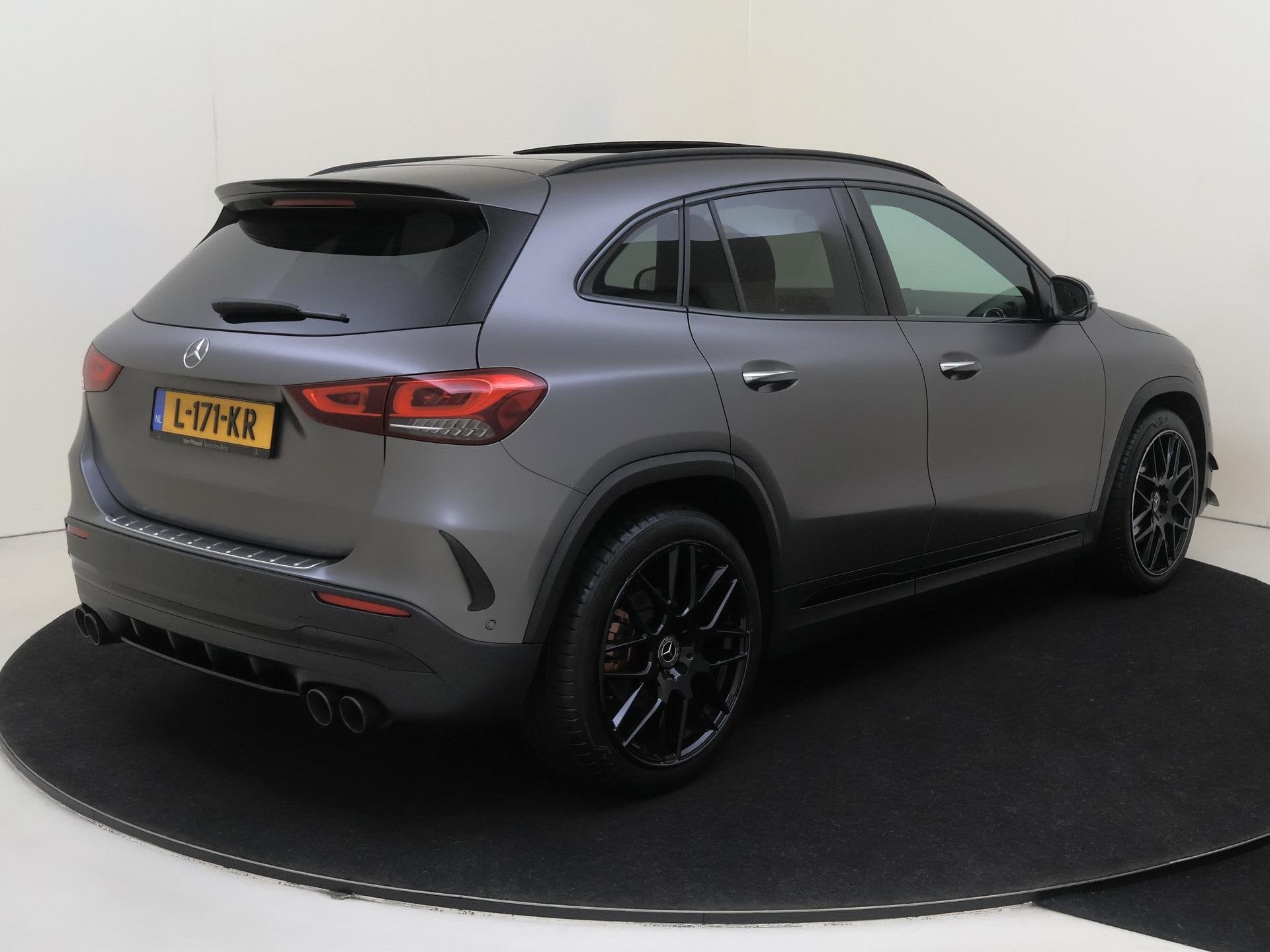 Mercedes-Benz GLA-klasse 200 Business Solution AMG Premium P, Auto's, Leder en Stof, 163 pk, Origineel Nederlands, SUV of Terreinwagen