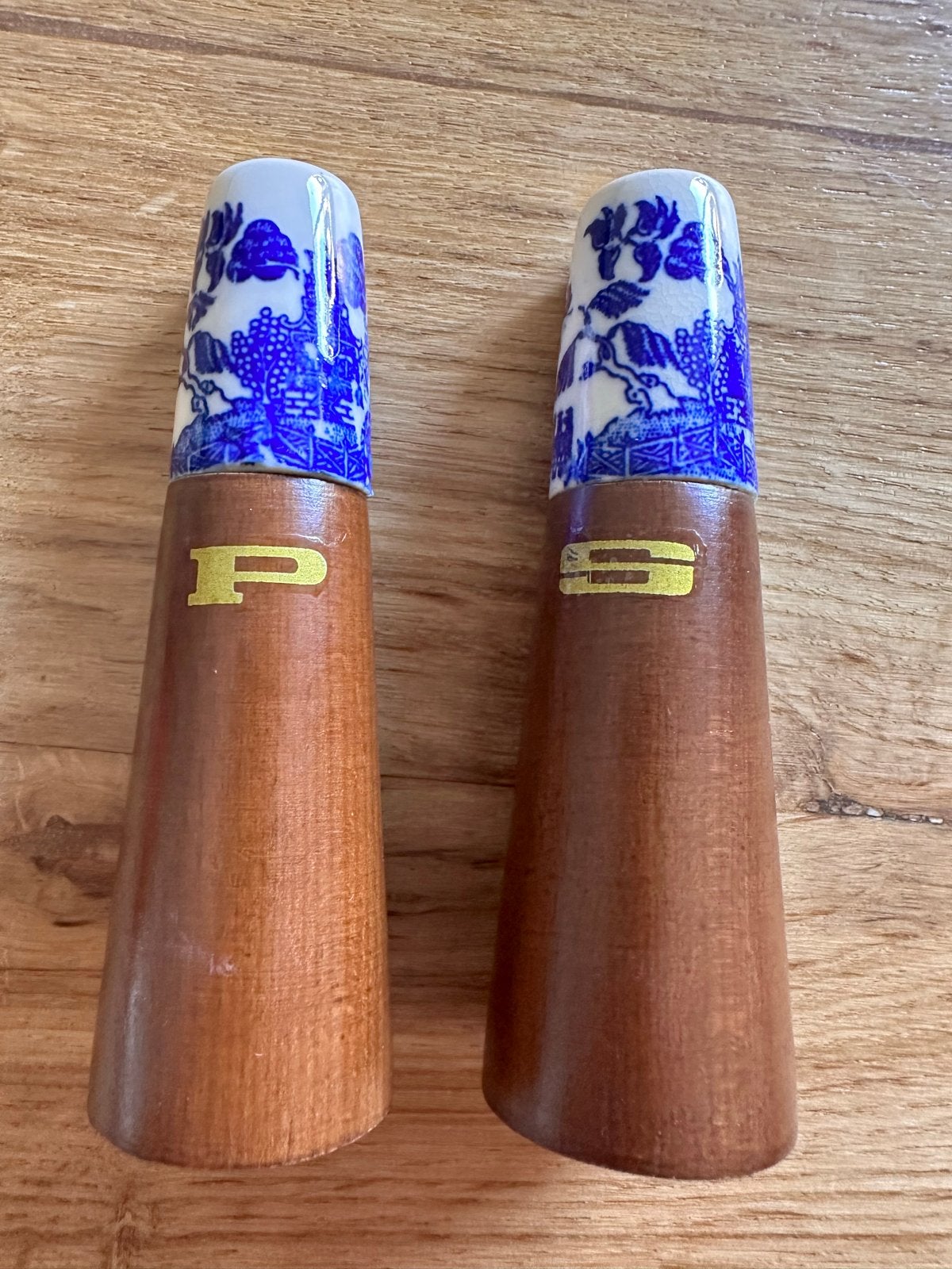 Vintage Peper- en Zoutstel met Delfts Blauw Decor, Hout, Ophalen of Verzenden, Overige typen, Gebruikt