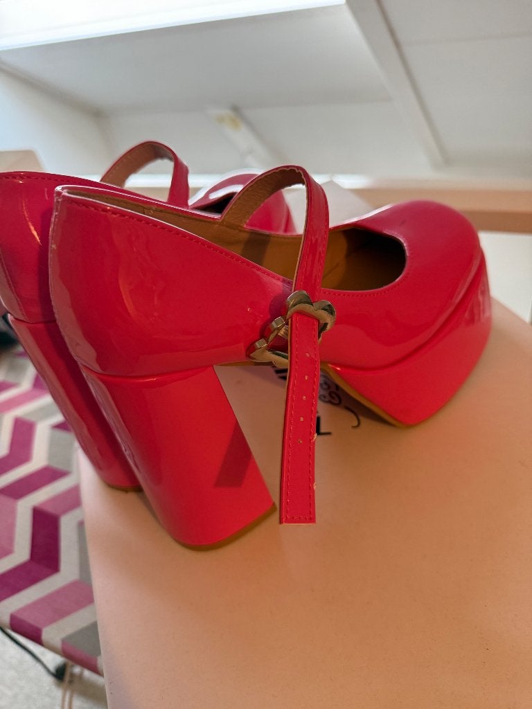 damesschoenen, Kleding | Dames, Schoenen, Ophalen of Verzenden, Roze, Sneakers of Gympen, Zo goed als nieuw