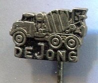 De Jong betoncentrale zilverkleurig speldje ( D_231a), Ophalen of Verzenden, Zo goed als nieuw, Transport, Speldje of Pin