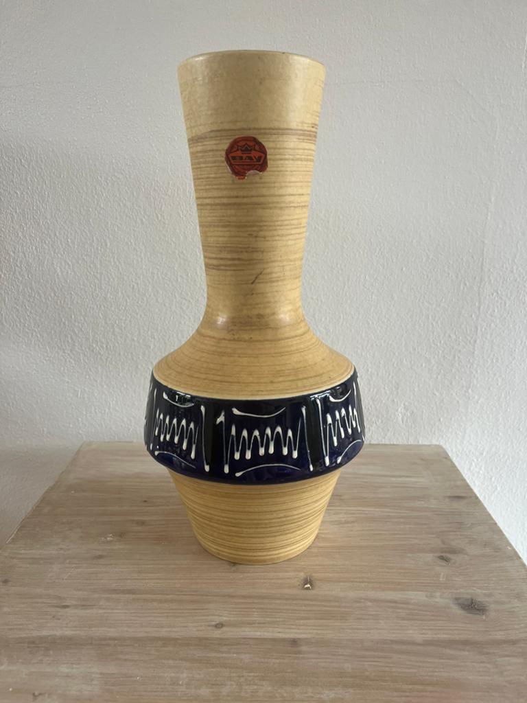 Vintage Bay Keramik West Germany vaas 38 cm, Overige kleuren, Aardewerk of Porselein, Ophalen of Verzenden, Zo goed als nieuw