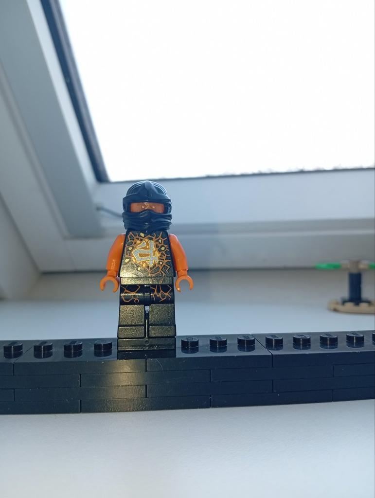 Lego Ninjago airjitzu Cole, Ophalen, Lego, Zo goed als nieuw, Minifiguur