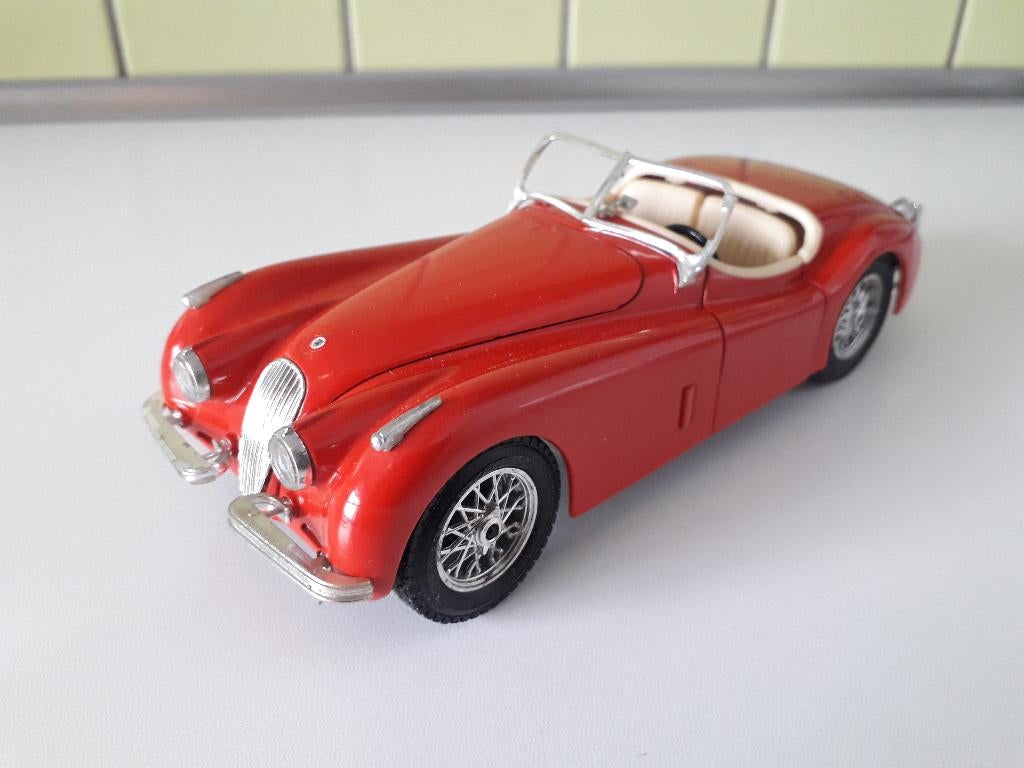 jaguar XK 120 Roadster      revillon french line, Ophalen of Verzenden, Zo goed als nieuw, Bburago