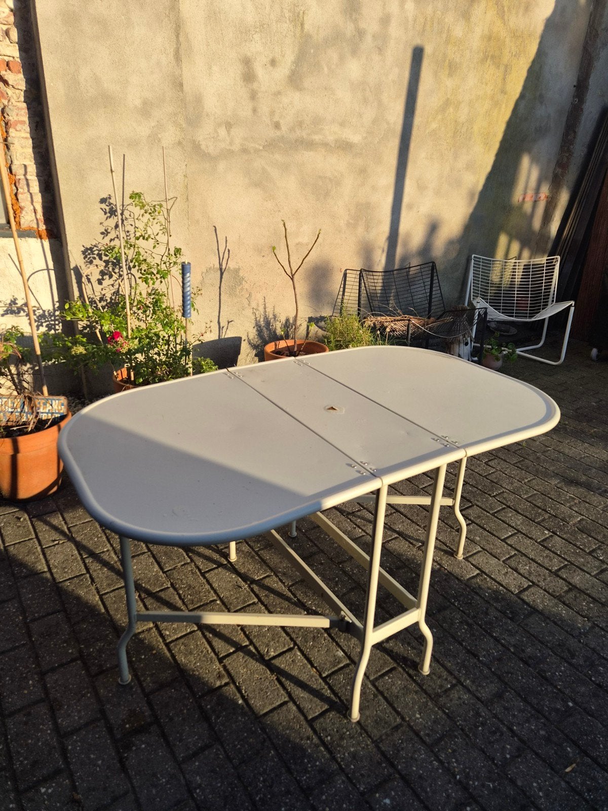 Oud tafeltje wit, zijkanten inklapbaar, Ophalen, Gebruikt, Rechthoekig, Hout