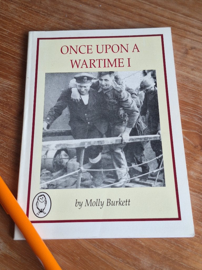 Once Upon a Wartime I - Molly Burkett (Gesigneerd), Molly Burkett, Ophalen of Verzenden, Algemeen, Tweede Wereldoorlog
