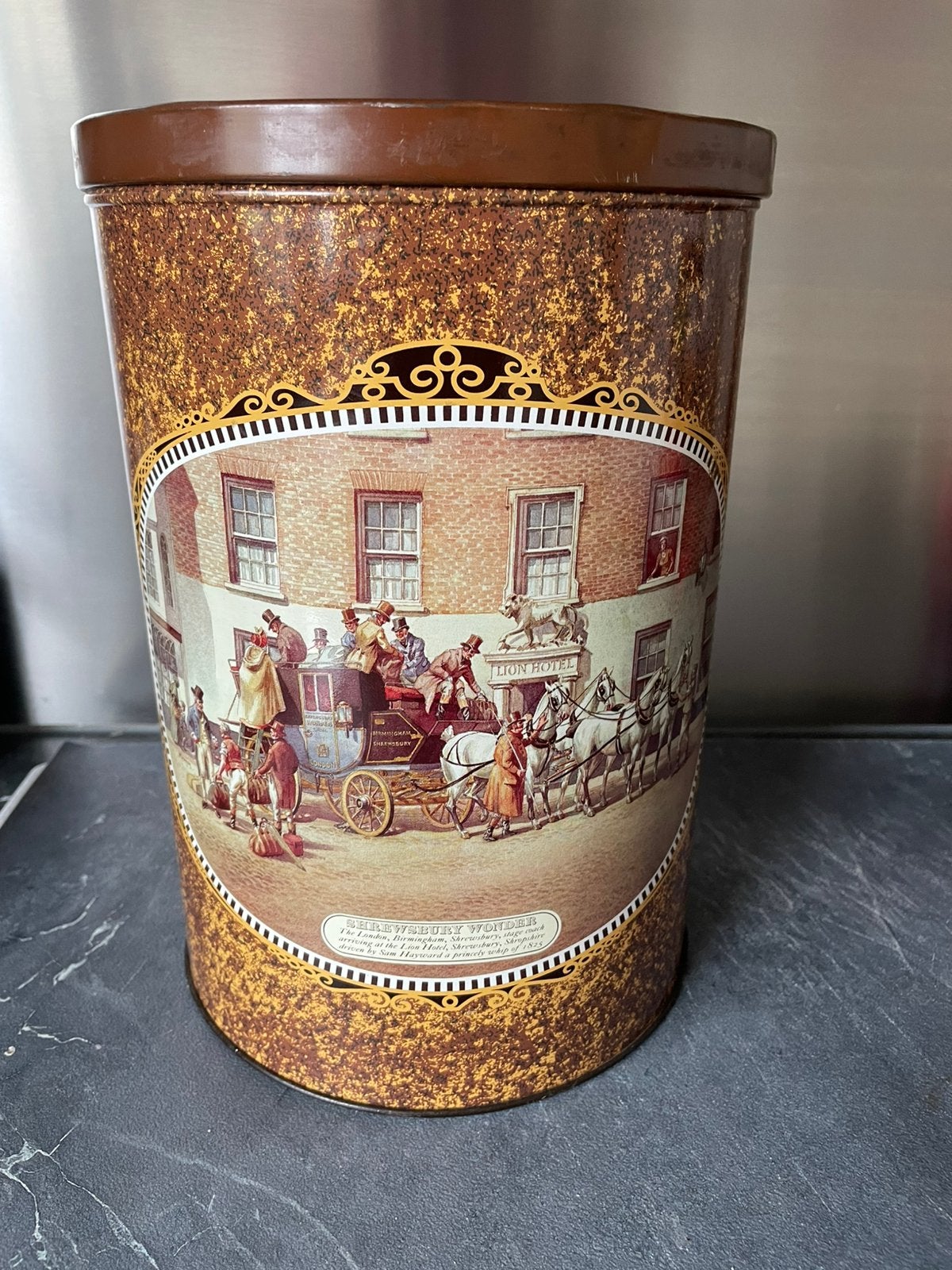 Mooie groot vintage engels bewaarblik, Ophalen, Zo goed als nieuw, Overige