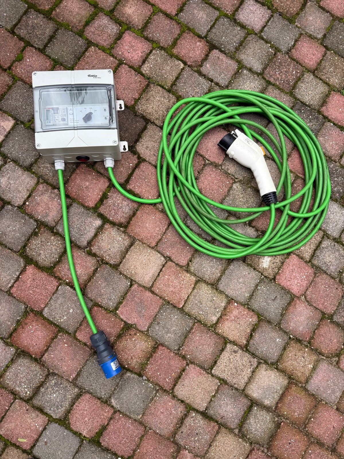 EV Laadstation met 10 meter laadkabel, Ophalen of Verzenden, Gebruikt, Laadpaal en Laadkabel