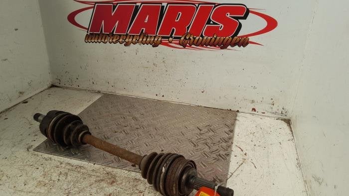 Aandrijfas links-voor van een Toyota Starlet, Gebruikt, -, -, Ophalen of Verzenden