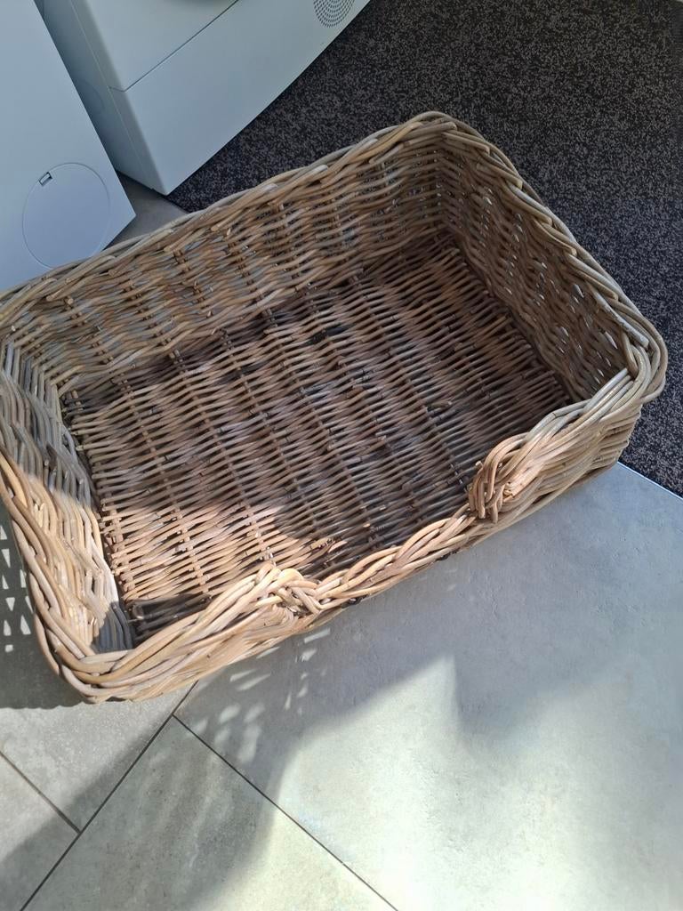Happy house hondenmand, Dieren en Toebehoren, Ophalen, Riet