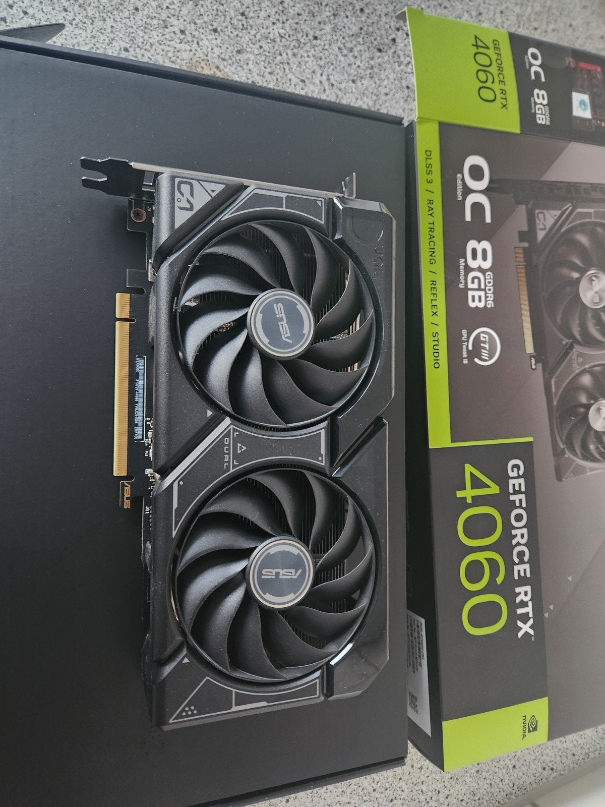 ASUS GeForce RTX 4060 OC 8GB GDDR6 Videokaart, Computers en Software, Videokaarten, Gebruikt, Nvidia, PCI-Express 4.0, GDDR6, HDMI