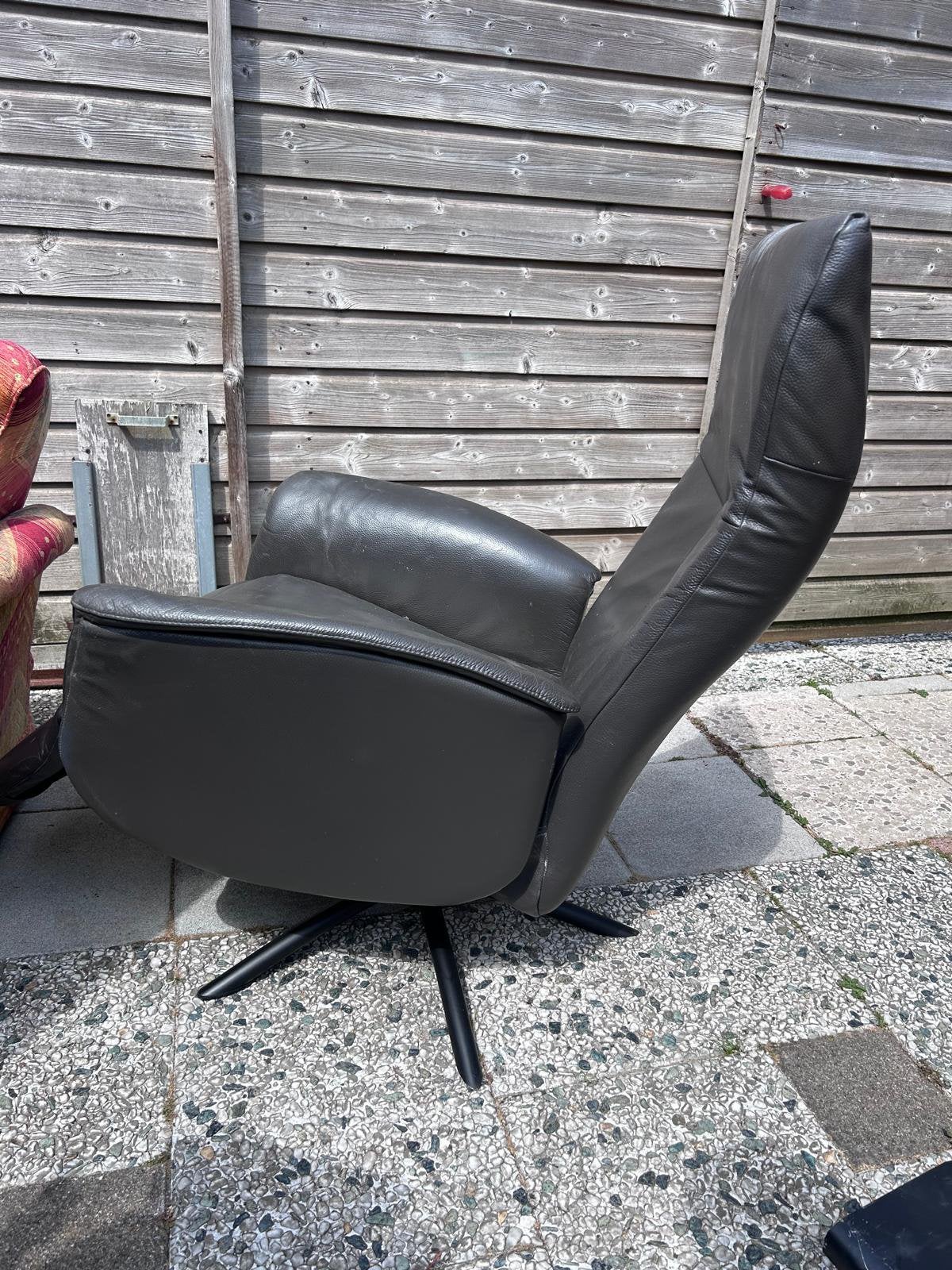 ELEKTRISCHE LUXE LEDEREN FAUTEUIL, Ophalen of Verzenden, Zo goed als nieuw, 75 tot 100 cm, 50 tot 75 cm