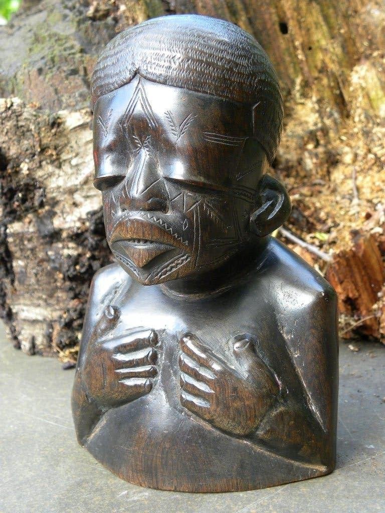 Oost Afrika, Antiek en Kunst, Kunst | Beelden en Houtsnijwerken, Houtsnijwerk, Minder dan 20 cm, Ophalen of Verzenden, Handgemaakt