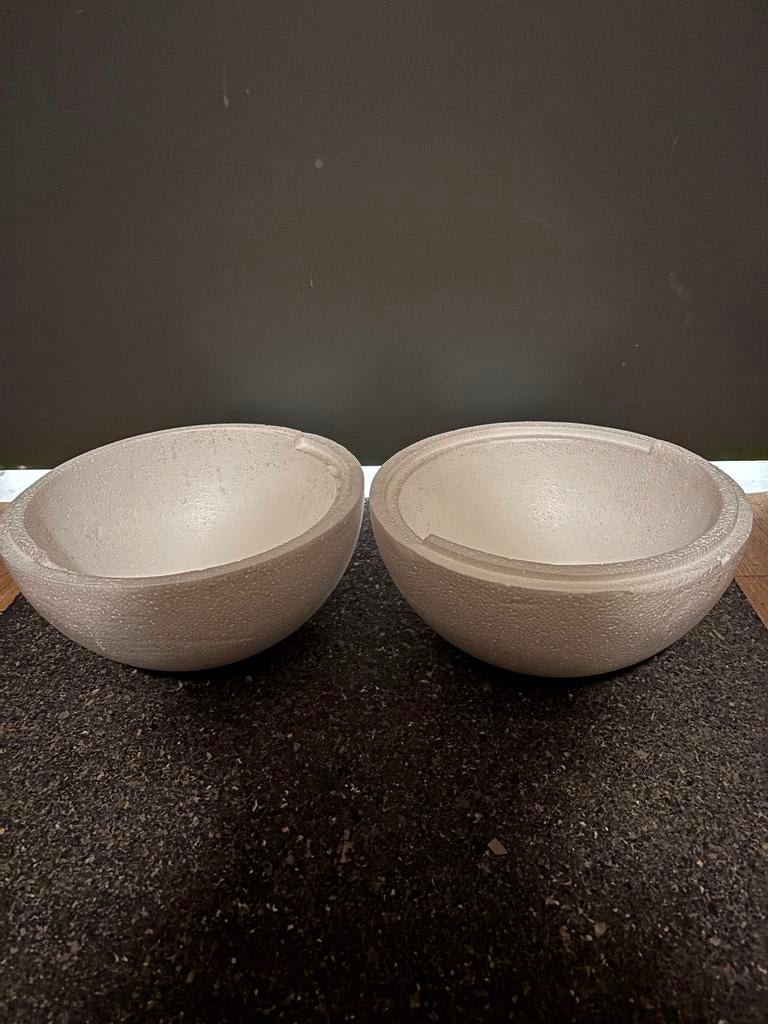 Nieuwe piepschuim bol (25 cm), 2 helften, voor knutselen, Ophalen of Verzenden, Nieuw