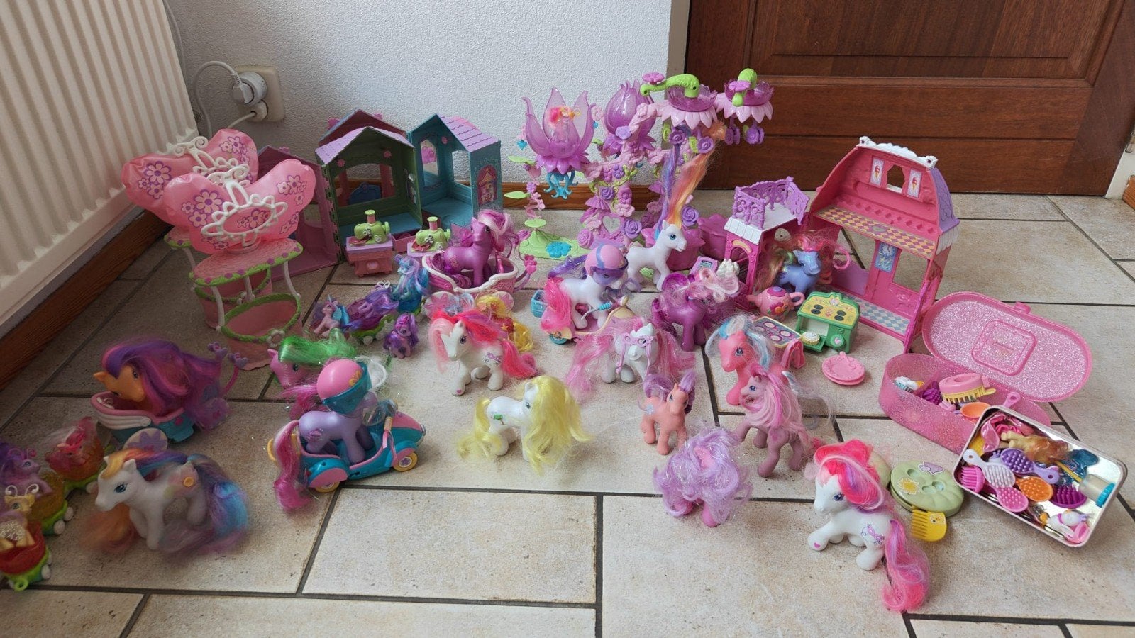 Grote set My Little Pony speelgoed met accessoires, Ophalen