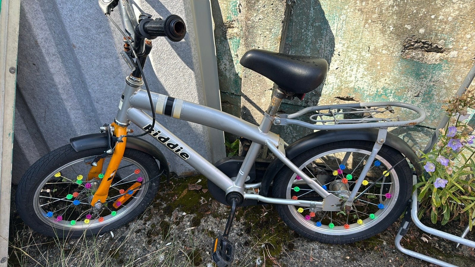 Kinderfiets Kiddie - Ideaal voor de eerste fietservaring, Ophalen of Verzenden, Gebruikt, Velgrem, Minder dan 16 inch