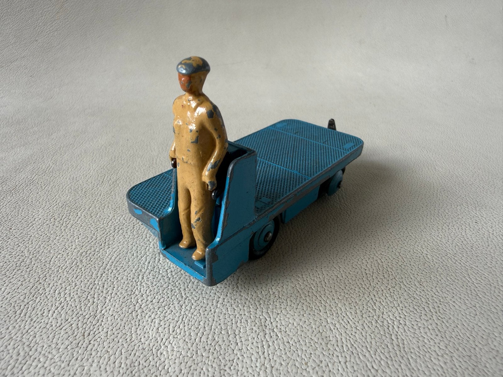 Dinky Toys BEV Truck - Nr. 14a / 401 met bestuurder, Ophalen of Verzenden, Gebruikt