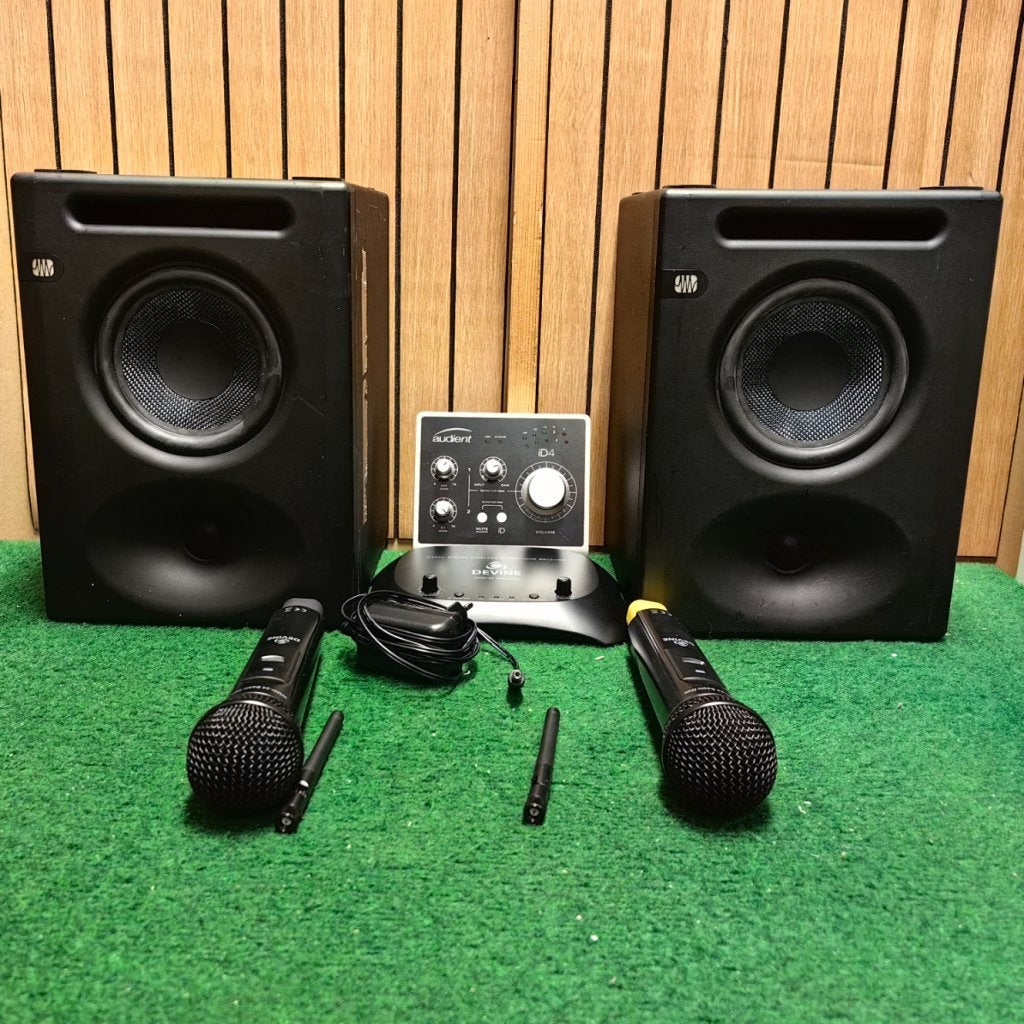 Presonus Eris E5 XT Complete Set met Mic - In Nette Staat, PreSonus, Gebruikt, https://www.presonus.com/contact-us, 18011 Grand Bay Court, Baton Rouge, LA 70809, Verenigde Staten