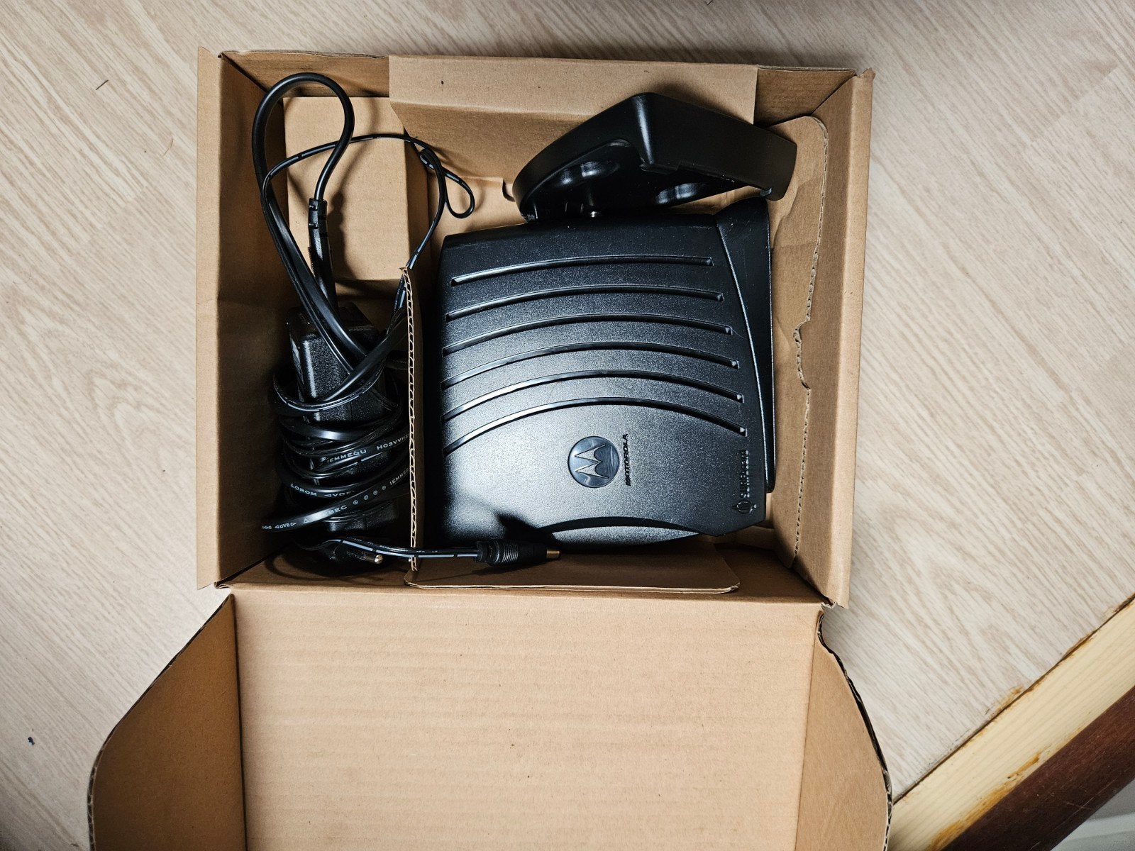 Nieuwe WebSTAR Motorola Kabel Modem, Ophalen of Verzenden, Nieuw, Router met modem, Motorola WebSTAR