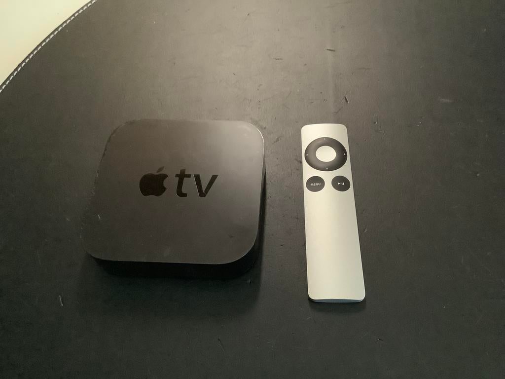 Apple TV 3e generatie met afstandsbediening en netsnoer, Ophalen of Verzenden, Gebruikt, HDMI, Zonder harde schijf