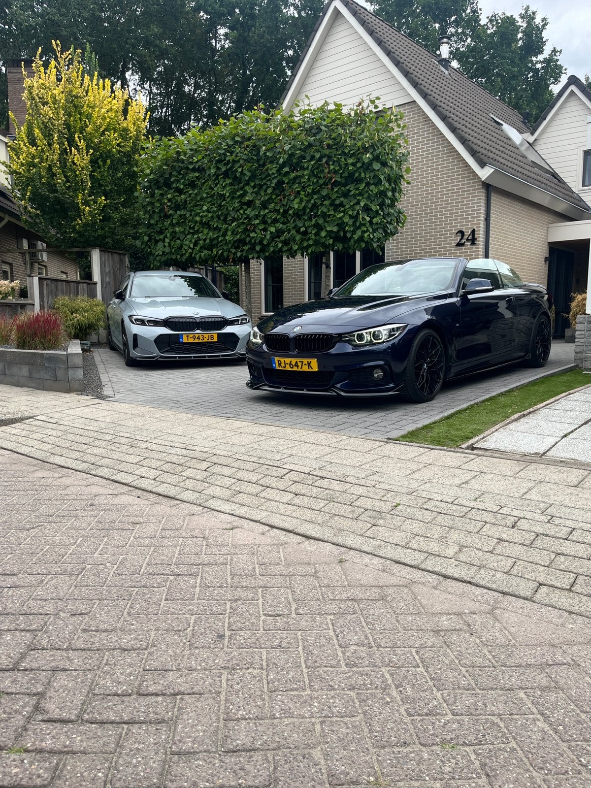 BMW 420i cabrio M-sport LCI High exec Maxton design, 1998 cc, Achterwielaandrijving, Zwart, Cabriolet