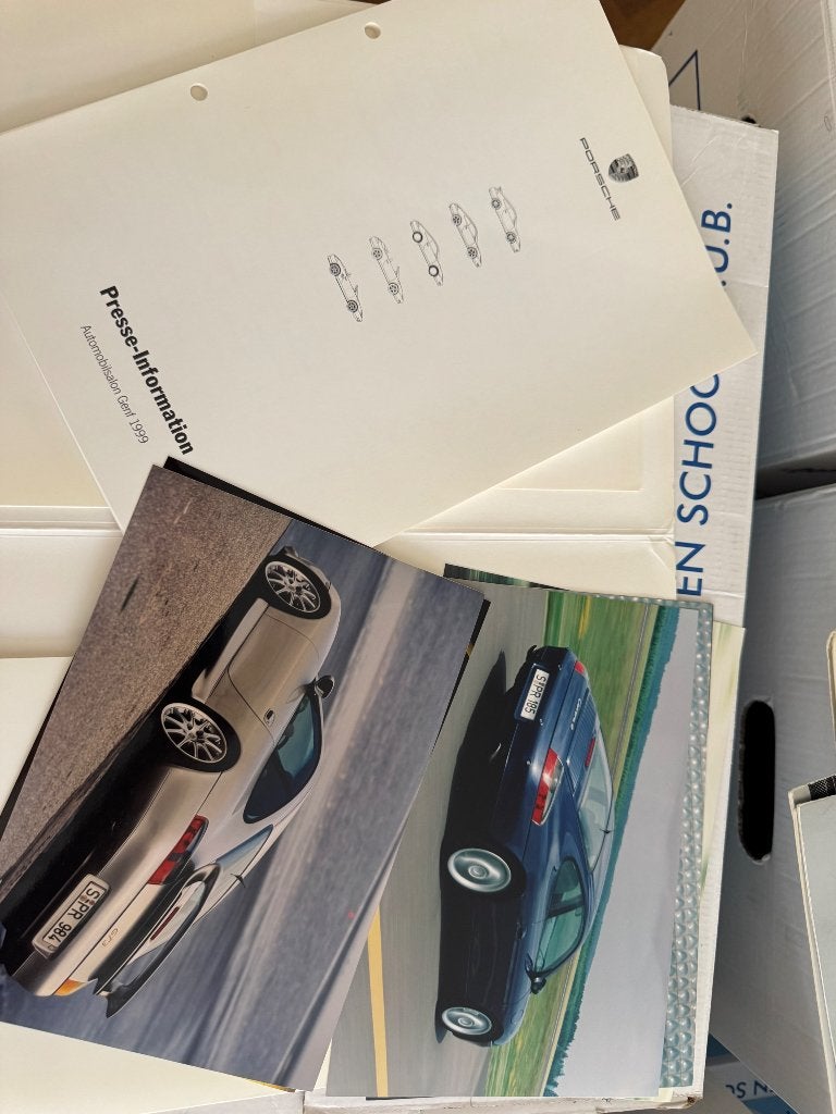 Porsche persmap Genève 1999, Ophalen of Verzenden, Nieuw