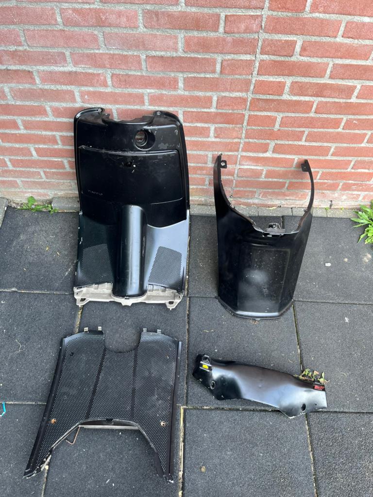 Piaggio skr binnenkappenset, Ophalen of Verzenden, Overige typen, Piaggio
