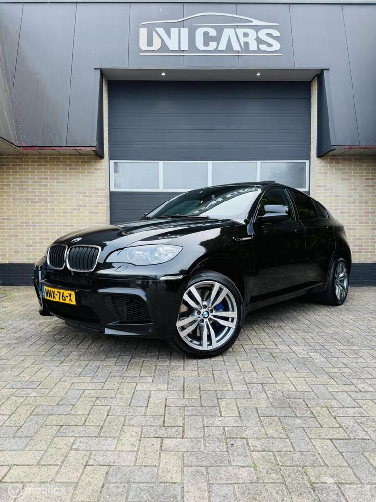 BMW X6 4.4i M 556PK High Executive|M SPORT|CarPlay|Weinig KM, Auto's, BMW, Automaat, Euro 5, Gebruikt, 3000 kg